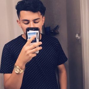 Meet your Posher, Mark